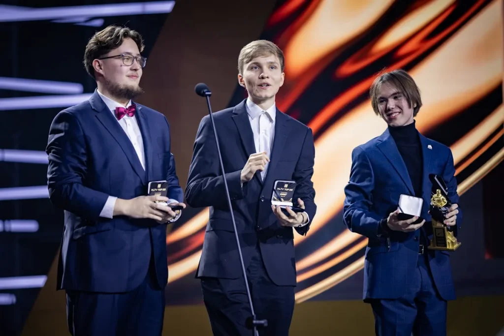 "Donk сравнится с ZywOo, но kyousuke может его превзойти" - Magixx о восходящей звезде Spirit Academy