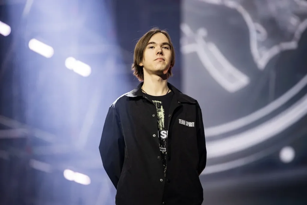 Donk о пропуске IEM Melbourne: "Я хочу играть во всех турнирах. Но команда состоит из пяти человек"