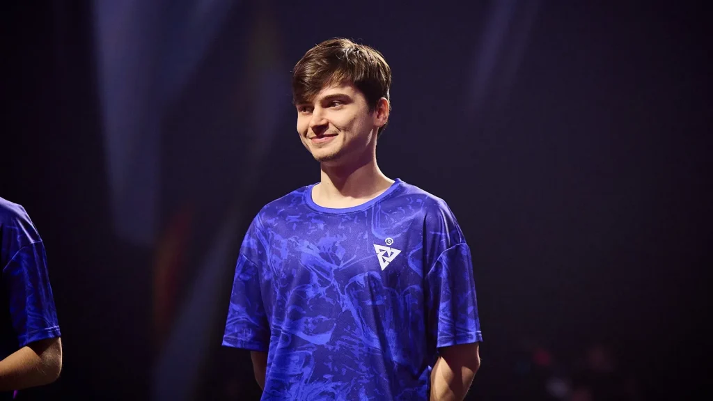 RAMZES666 не скучает по профессиональной Dota 2: "Сидеть на буткемпе и трениться не хочется"