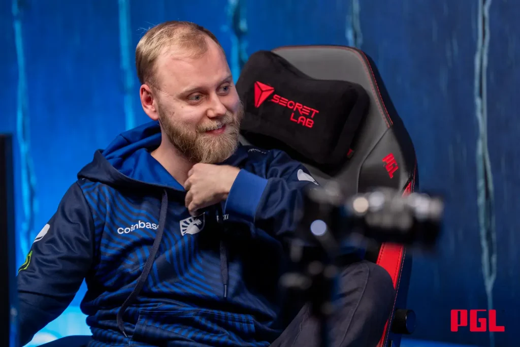 Liquid победила PARIVISION в финале PGL Wallachia 4. Пятая карта длилась 73 минуты