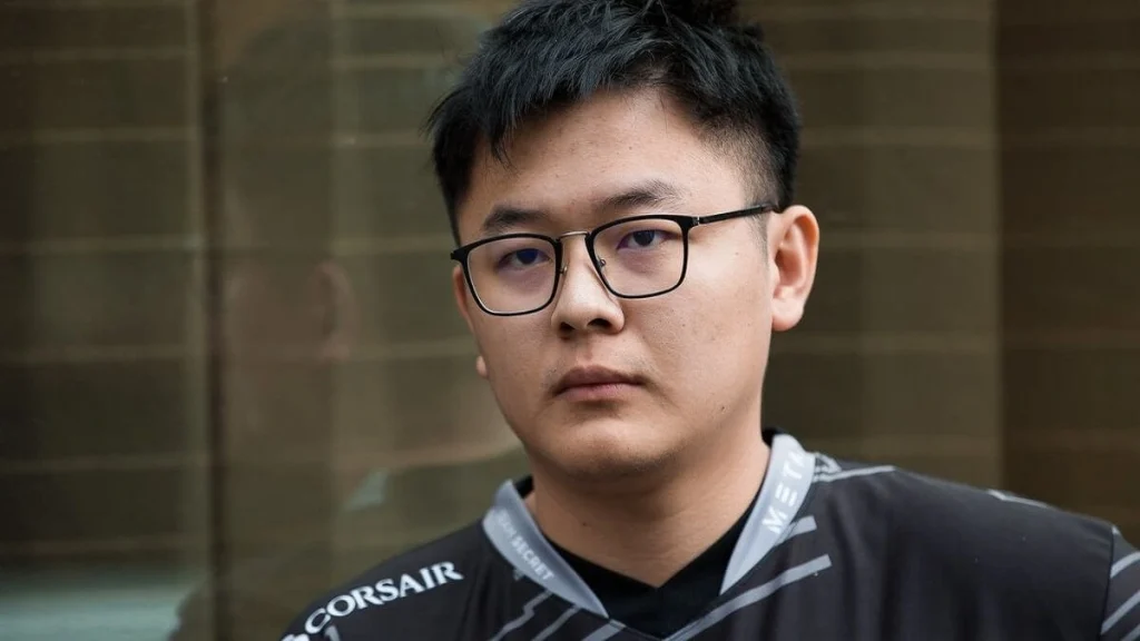 Midone тренирует Tundra в Валахии! А чем он занимался последние 2 года?