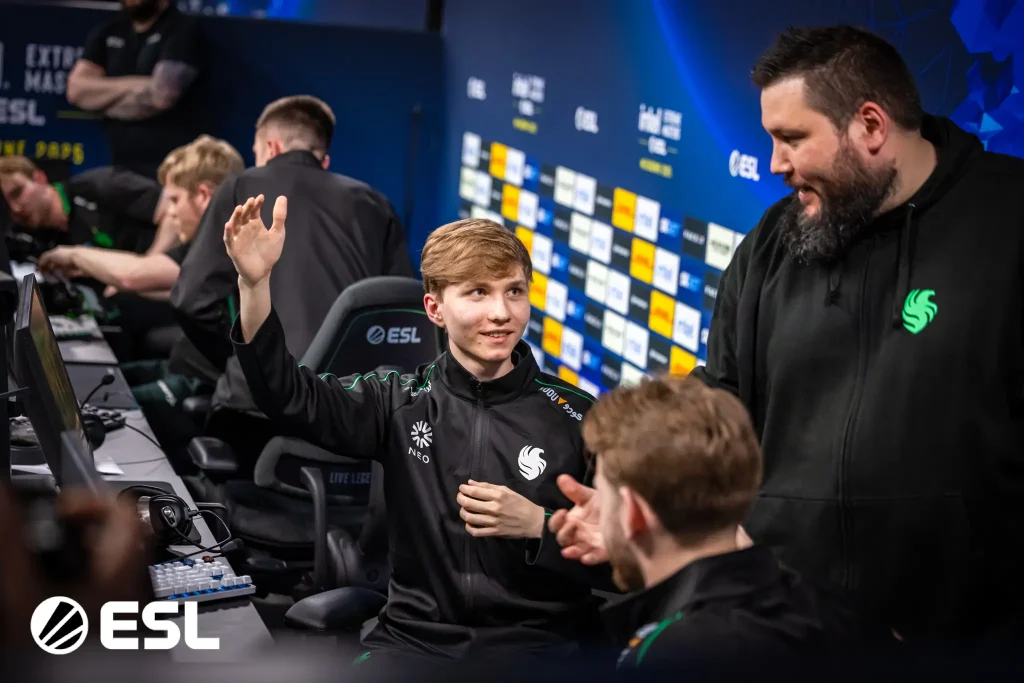 Zonic: "M0nesy вызывает страх у соперников своей игрой с AWP"