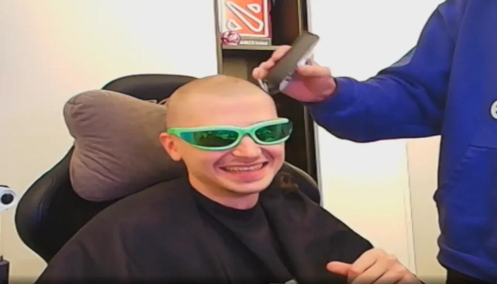 RAMZES666 и Iceberg побрились налысо после победы Liquid на PGL Wallachia 4