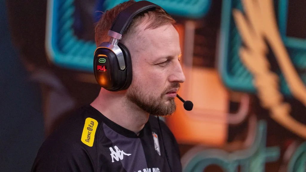 F_1N о выступлении Virtus.pro на PGL Astana: "Результат отвратительный"
