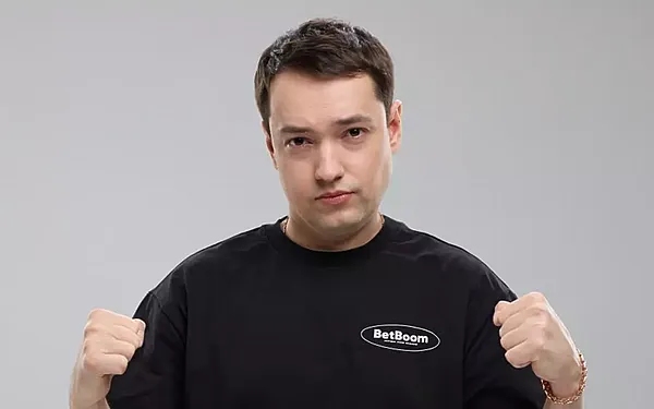 LenaGol0vach: "CS - несложная игра. Одна карта, один автомат"