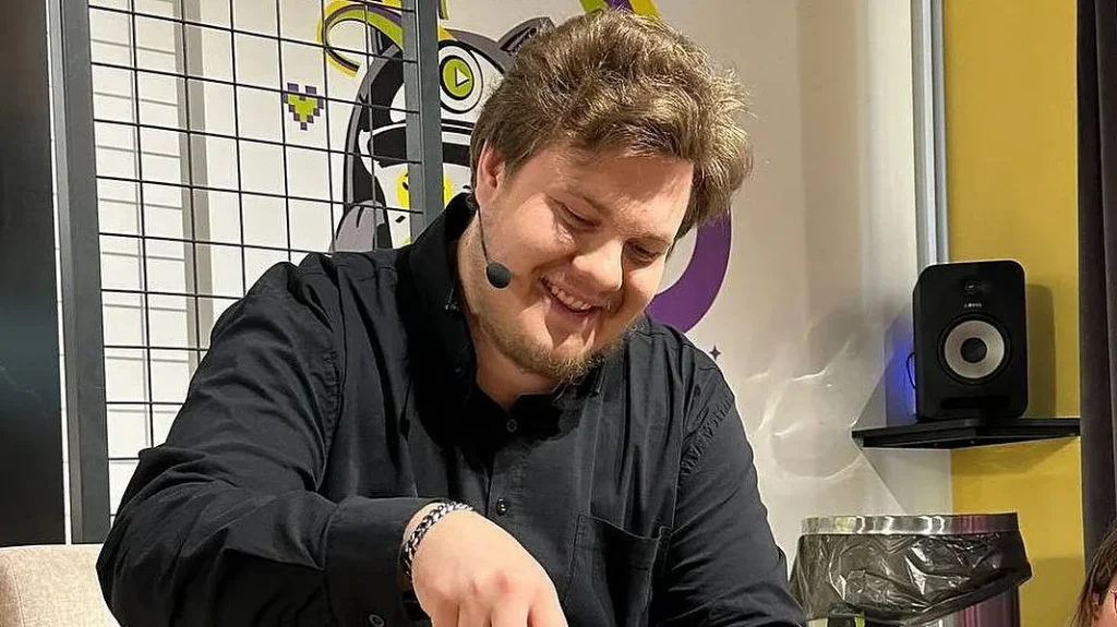 BLACKARXANGEL: "«Чтобы быть конкурентноспособным в киберспорте, нужно уделять этому всю жизнь»