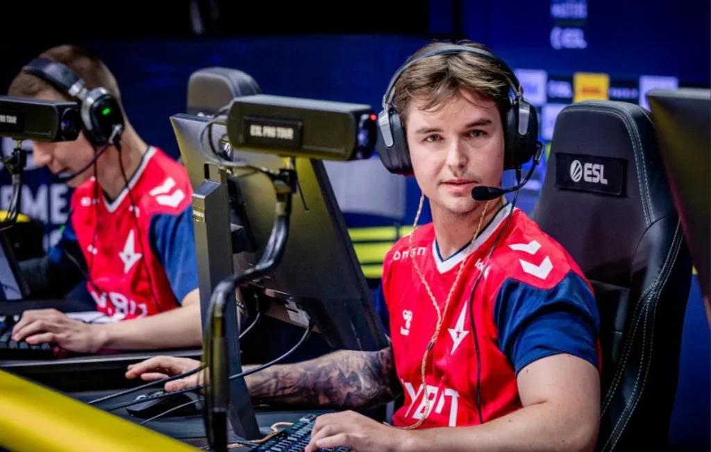 Astralis победила в первом матче на PGL Astana против ODDIK