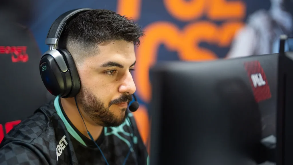 MAJ3R о выходе Aurora в плей-офф PGL Astana: "Пришло время дать отпор"