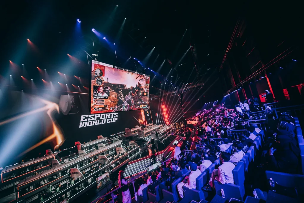 FISSURE покажет все турниры в рамках Esports World Cup 2025 на русском языке