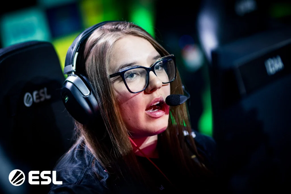 FURIA fe прервала победную серию Imperial Valkyries на ESL Impact League