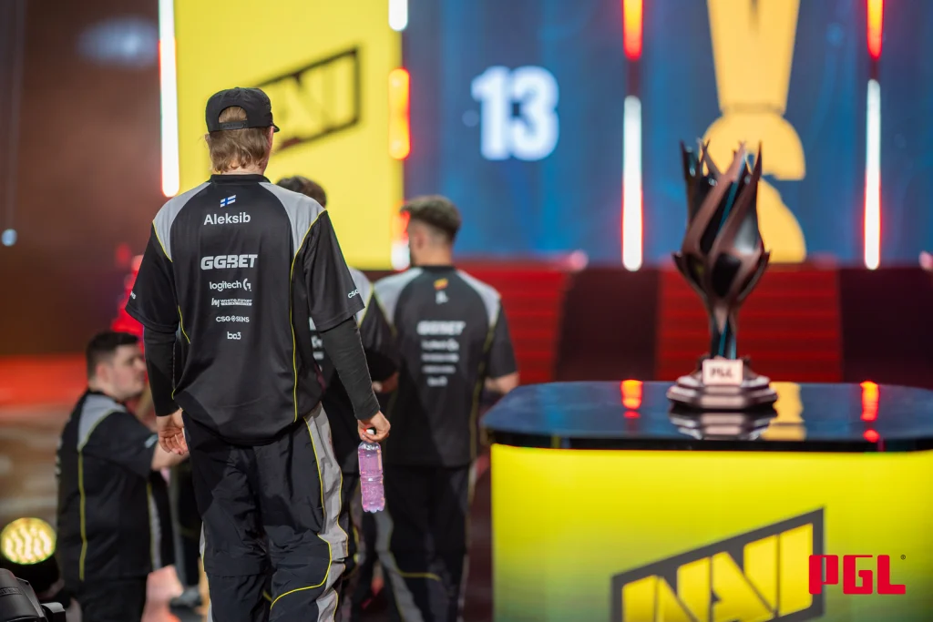 Astralis выбила NAVI с PGL Astana