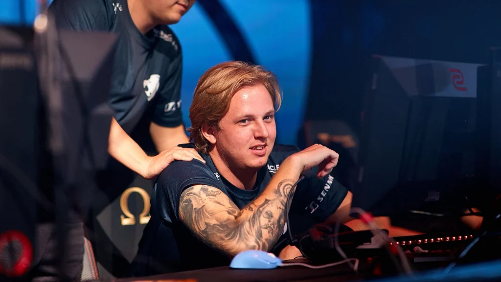 Aizy стал новым тренером Preasy Esport