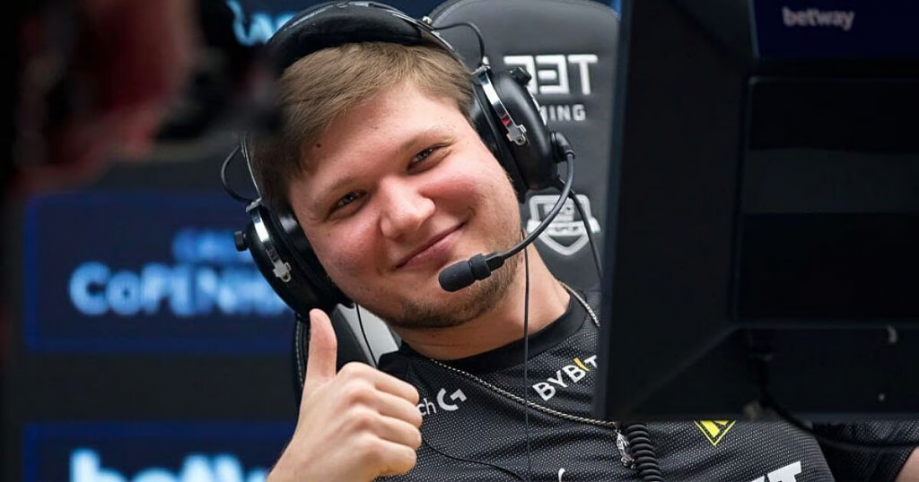 Аве, S1mple! Король вернулся спасать Faze: но как теперь им играть?