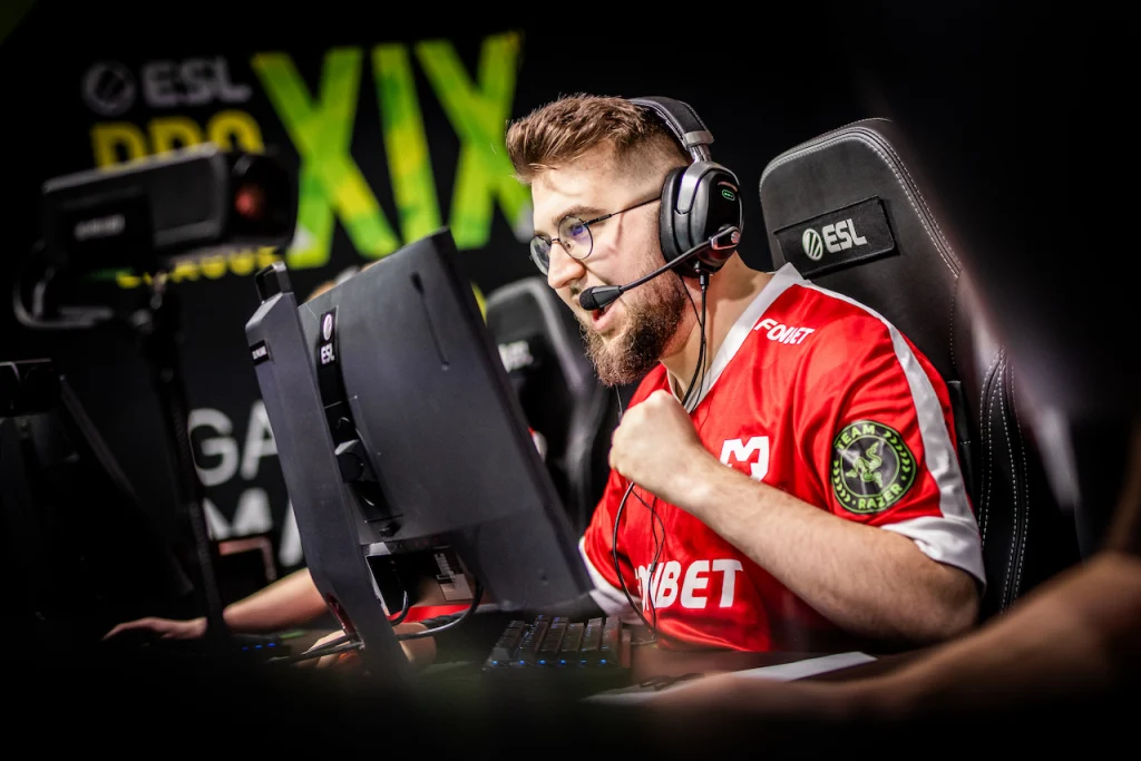 Рейтинг HLTV: MOUZ поднялась на вторую строчку, Liquid выпала из топ-10