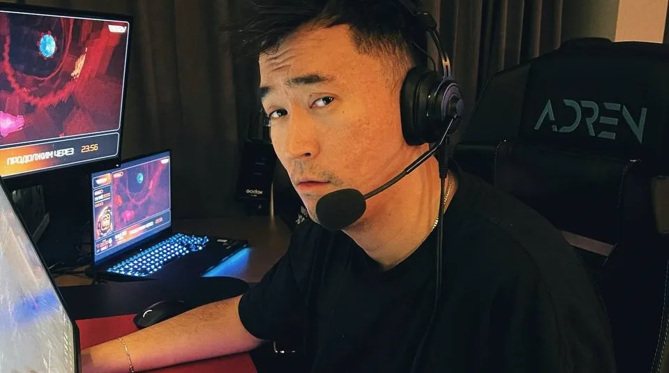 AdreN: 