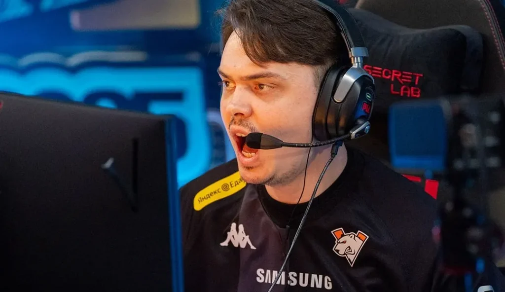ElectroNic выбрал идеального для себя тиммейта: «S1mple или b1t»