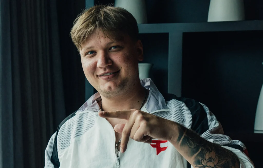 S1mple сыграл со статистикой 38-31 в дебютном матче за FaZe