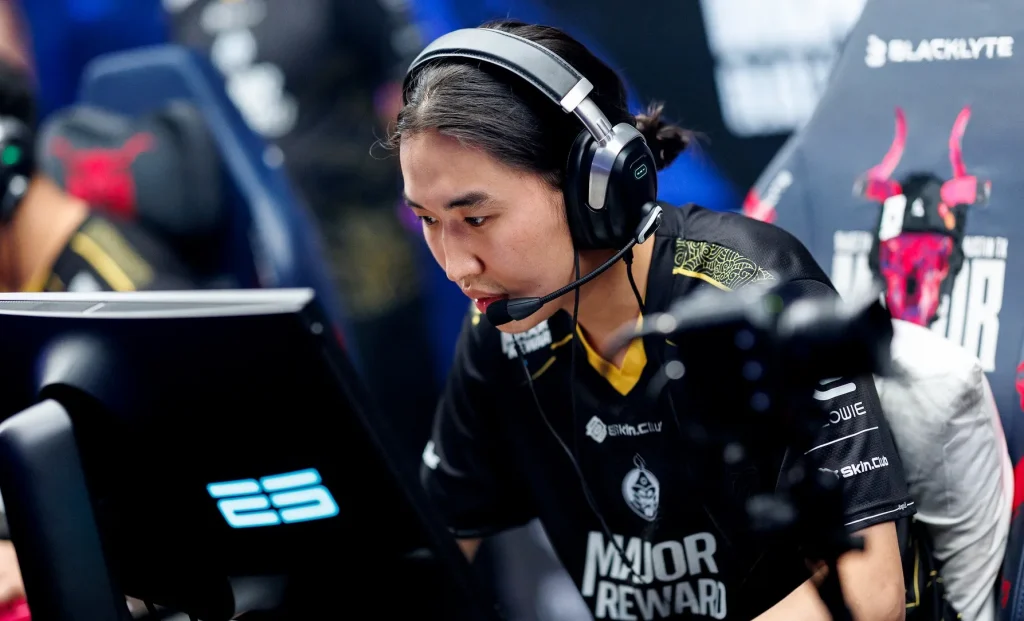 The MongolZ о начале карьеры 910: «Если он проигрывал турнир, у него не было денег на еду и билет домой»