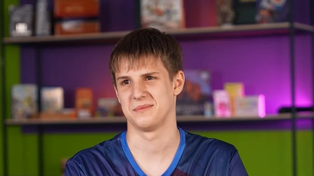 Закрытая ЗЕ-квалификация на TI14. NAVI Junior и OG в финале верхней сетки, Virtus.pro и AVULUS вылетели