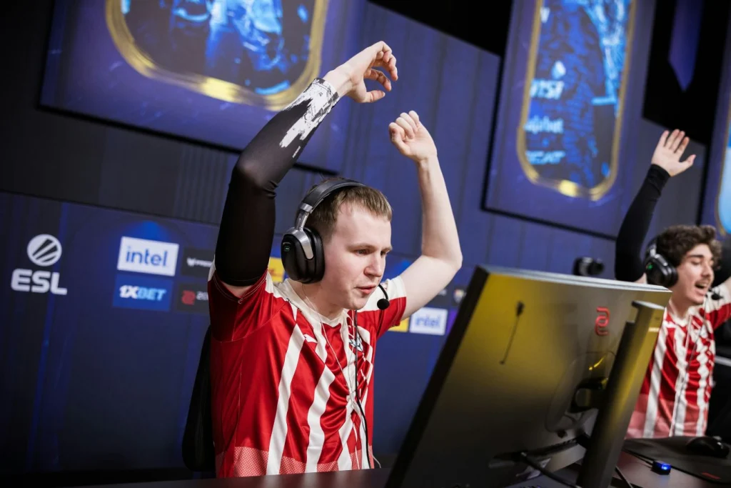 HEROIC с tN1R обыграла FlyQuest прошла во вторую стадию BLAST Austin Major