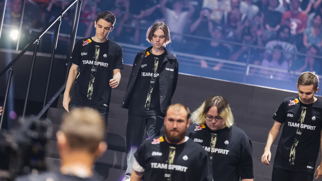 Hally о donk: "Глупо оспаривать тот факт, что он лучший игрок в мире"
