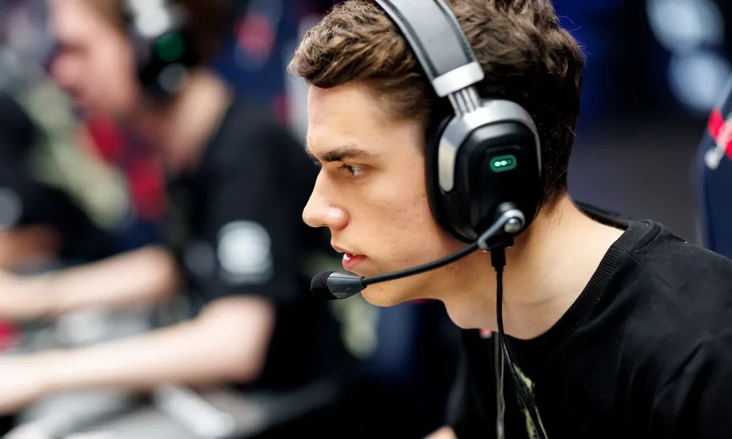 Zont1x о матче с MOUZ: "Некоторым игрокам не хватало уверенности"