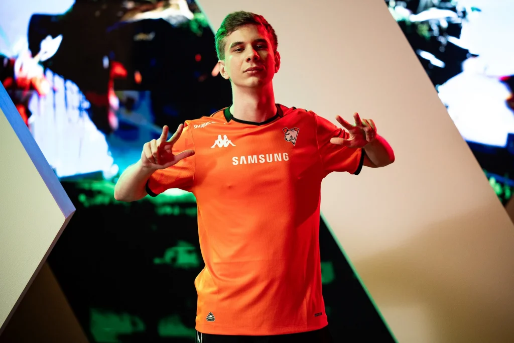 Rein на фотосессии EWC
