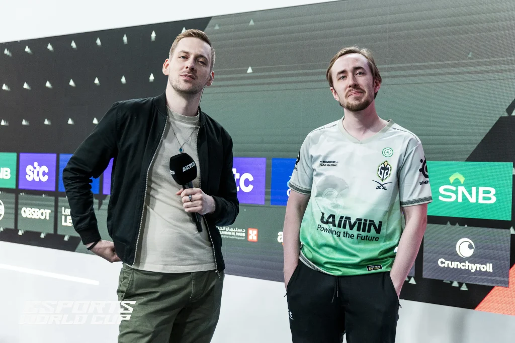 Quinn на интервью EWC