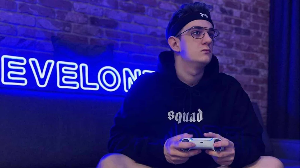 Evelone об успехе комьюнити-каста: "Это заслуга таких команд как Spirit, NAVI и Virtus.pro"
