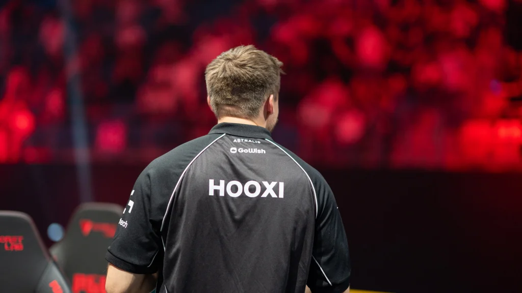 ArtFr0st: "HooXi ***, очень жду следующей игры против них, в каком бы составе я ни оказался"
