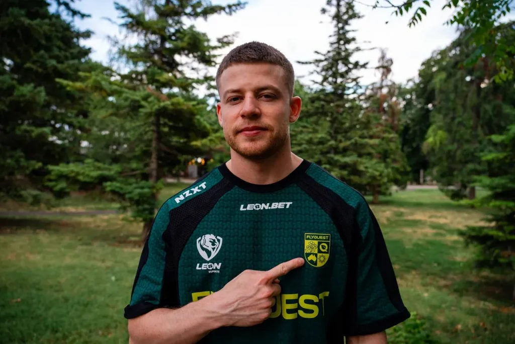 Jks присоединился к FlyQuest