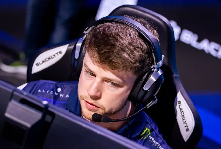FlyQuest хочет выкупить jks (HLTV)
