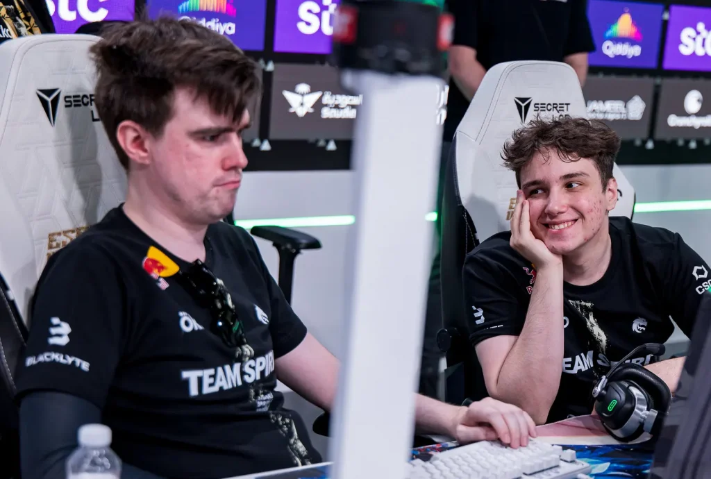 Esports World Cup по Dota 2. BetBoom Team - Falcons и PARIVISION - Liquid