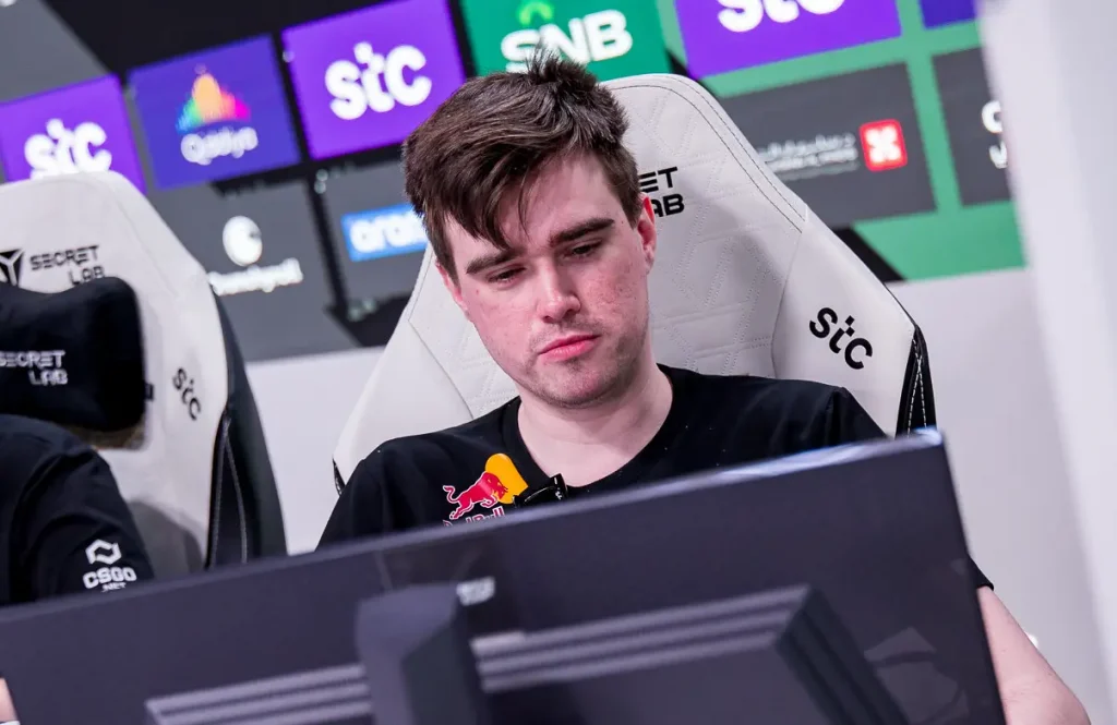 Miposhka о словах Malady про коров GG в матче со Spirit на EWC: «Он тоже там не блистал»