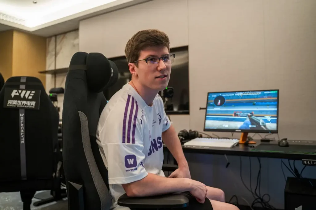 NRG заменит HexT и oSee на nosraC и XotiC (Dust2.us)