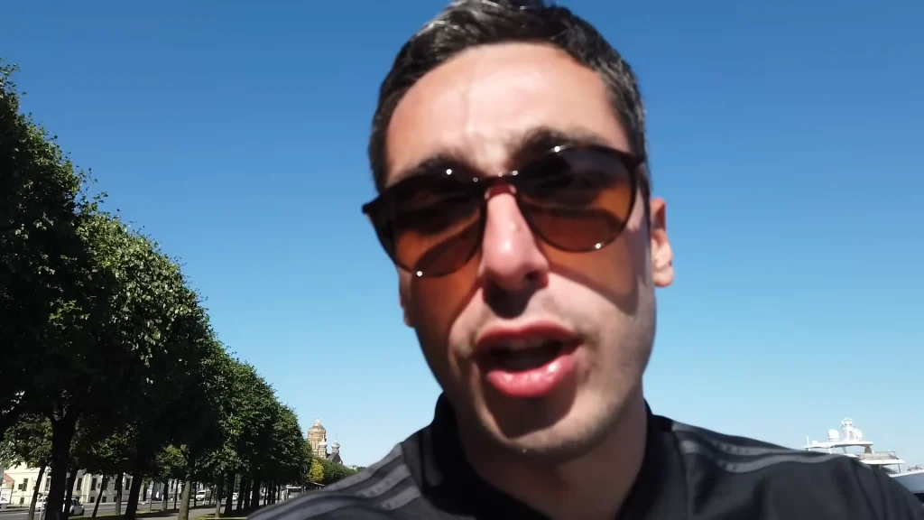 Интервью с RisenHAHA