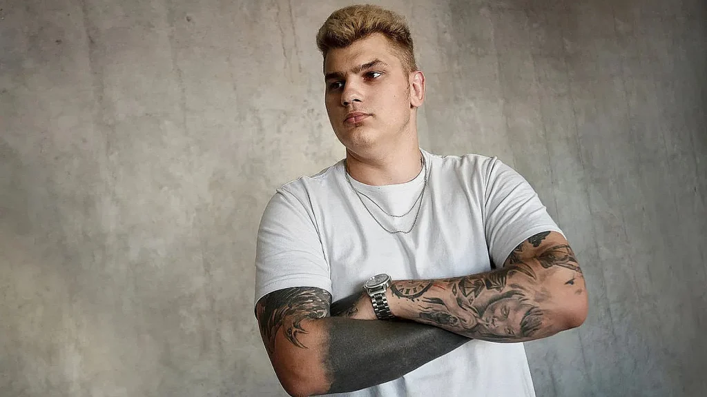 Iceberg: «Единственный конфликт у меня был с Nofear, потому что он шизик»