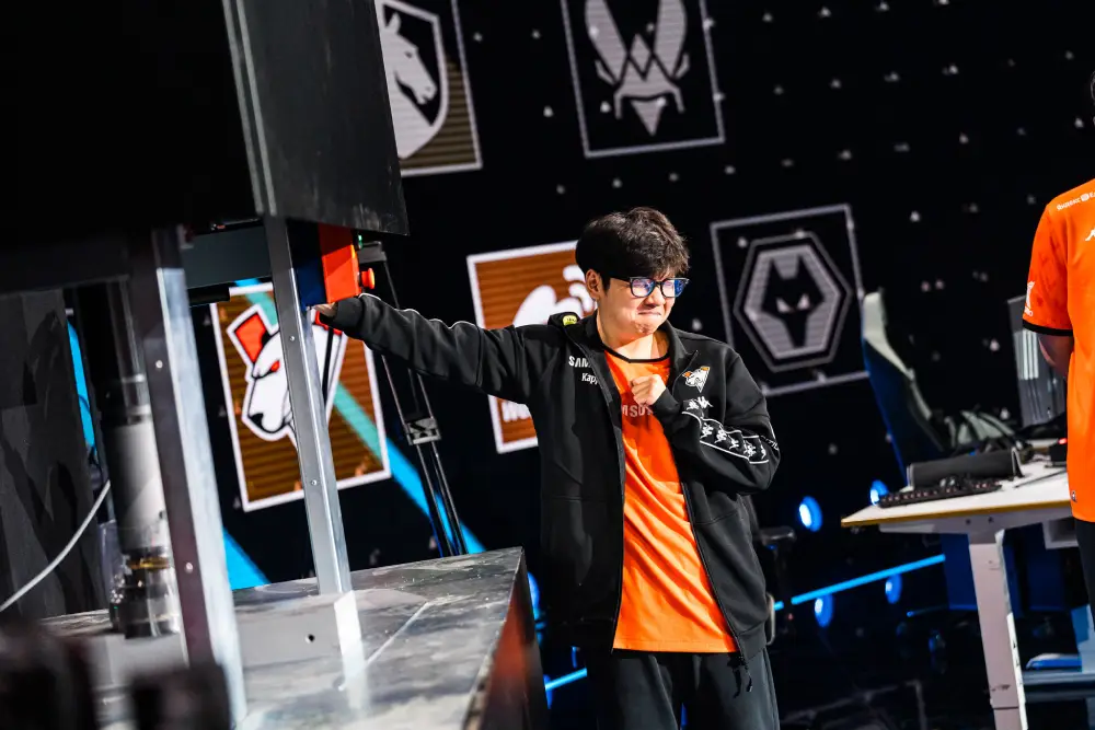 Virtus.pro уступила Weibo в финале Esports World Cup по Teamfight Tactics