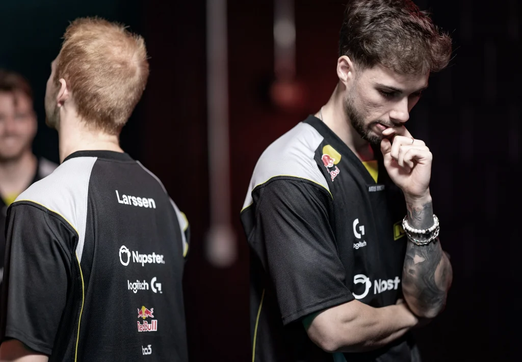 NAVI завершили выступление на LEC Summer со статистикой 0-8 по картам