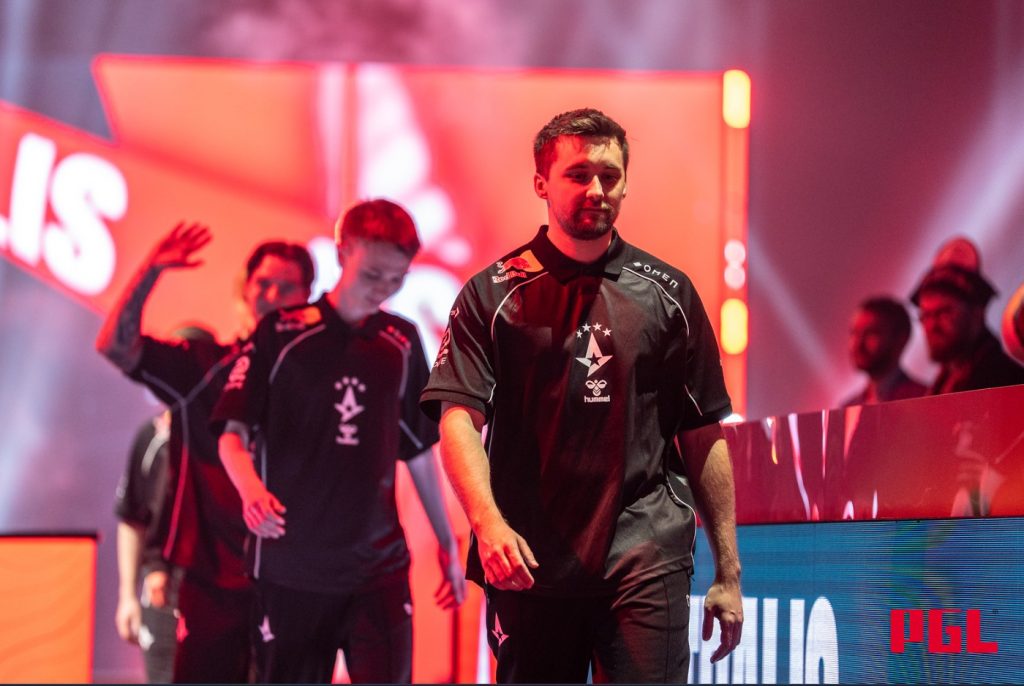 Как Astralis переживает кризис? Спас Hooxi, но с командой все еще не ясно