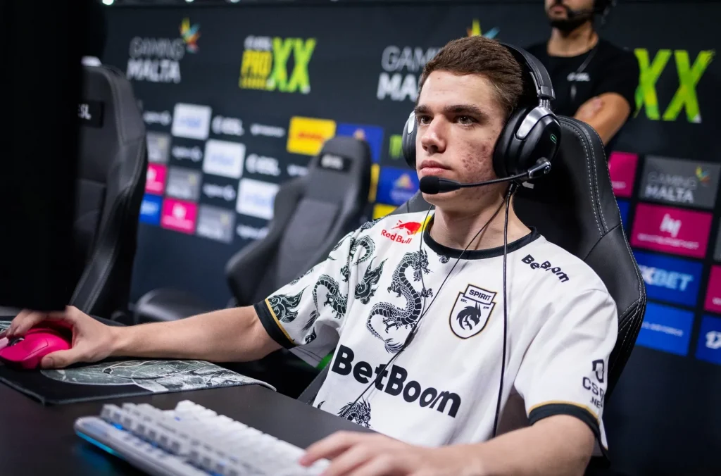 Zont1x сыграет за Spirit на квалификации к BLAST Open London (Striker)