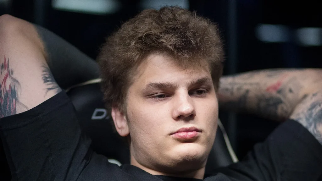 Iceberg: «Я заруинил карьеру из-за бухла. Алкоголь — самый главный враг»