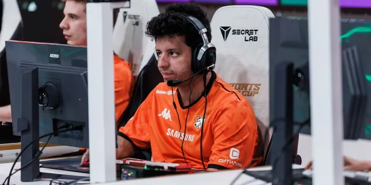 Virtus.pro вылетела из финальной открытой квалификации к FISSURE Playground 2