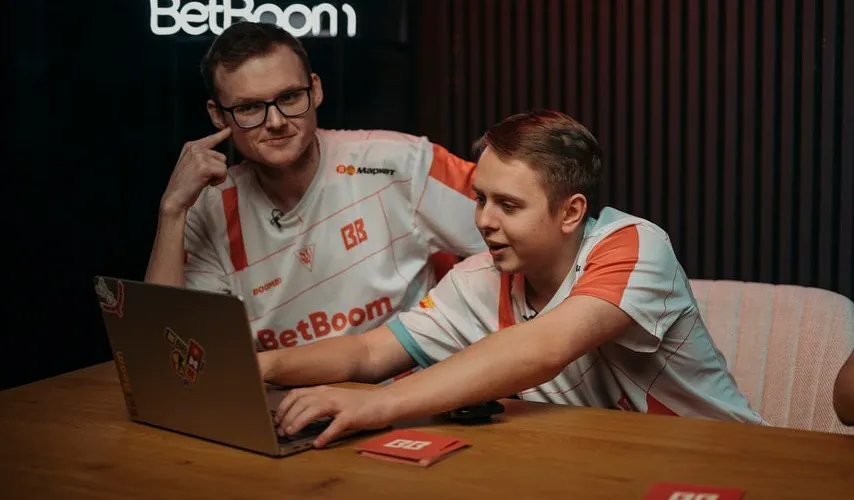 Boombl4: «Сейчас онлайн раздражает из-за огромного количества читеров, хакеров и договорных матчей»