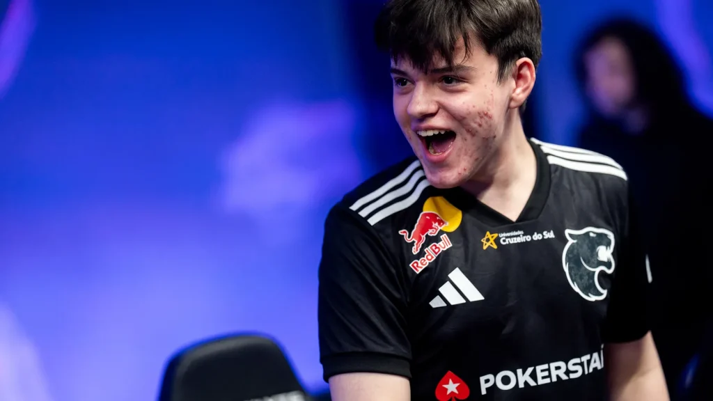 Molodoy стал MVP FISSURE Playground 2