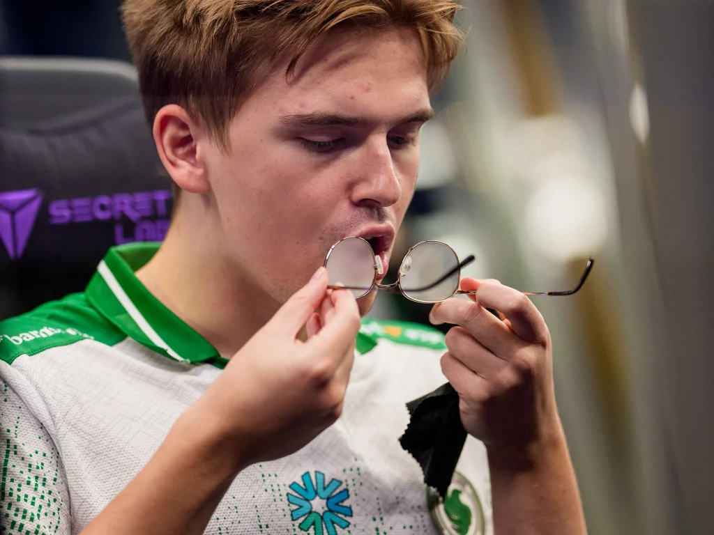 FISSURE Playground 2. Spirit сыграет с HEROIC в первом матче плей-офф, BetBoom Team - с Liquid FISSURE Playground 2. Spirit сыграет с HEROIC в первом матче плей-офф, BetBoom Team - с Liquid
