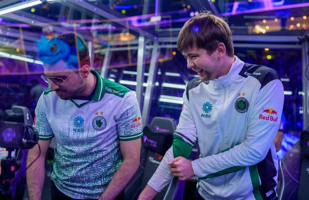 Falcons реже всех на TI14 собирали Helm of the Dominator - 3 раза за 29 матчей