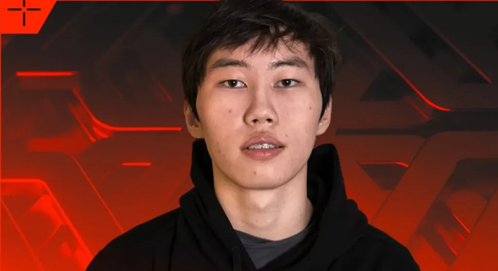 18-летний русскоговорящий каэсер nocries прошел проверку на читы в офисе FACEIT