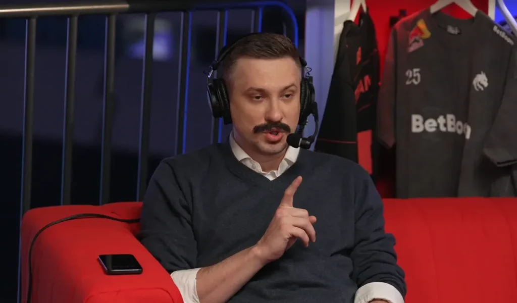 Solo сделал косплей на Теда