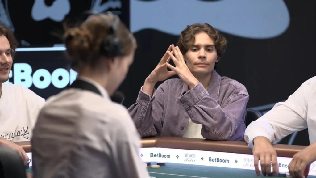 Nix после матча Tundra - Team Yandex: «Если я сделаю хоть одну ставку на этом турнире, я себе руку отрежу» Nix после матча Tundra - Team Yandex: «Если я сделаю хоть одну ставку на этом турнире, я себе руку отрежу»